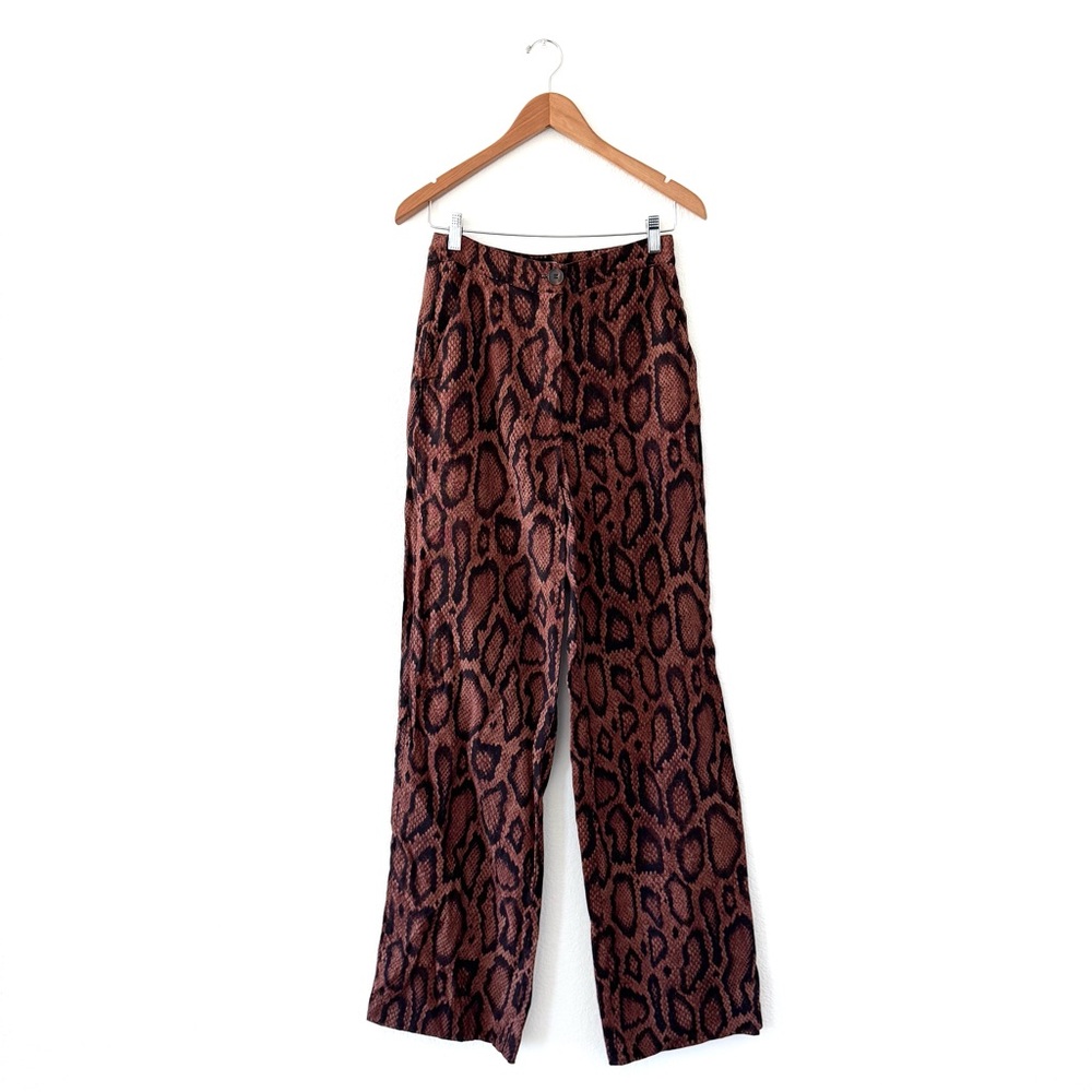 Danielle Bernstein by WEWOREWHAT High Rise Brown Snakeprint Trousers